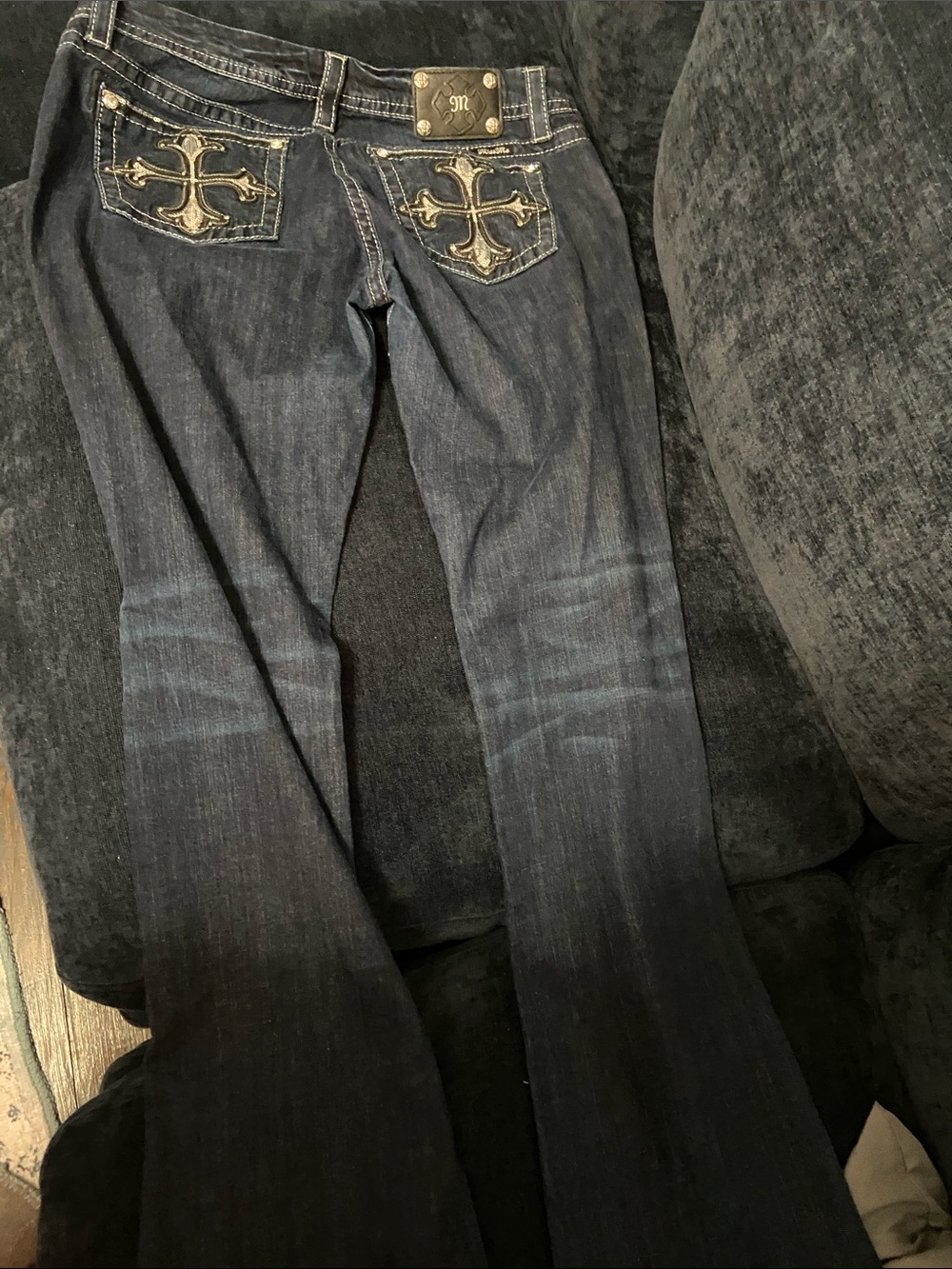 Miss Me Dark Wash Jeans with Embroidered Back Pockets and sequins - Picture 3 of 13